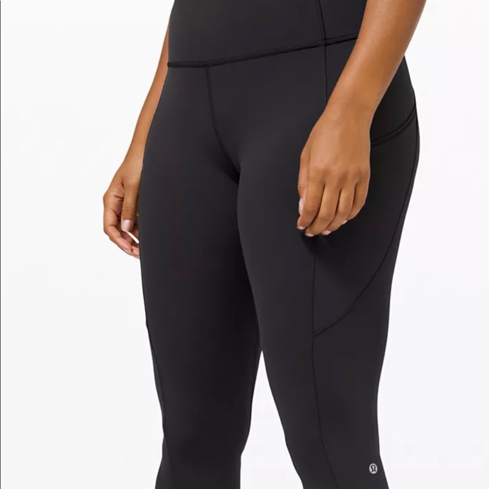 Fast and Free High-Rise Tight 28"